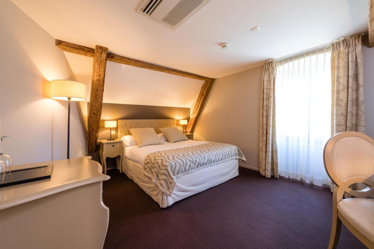 Hostellerie Le Petit Manoir Morges Bagian luar foto