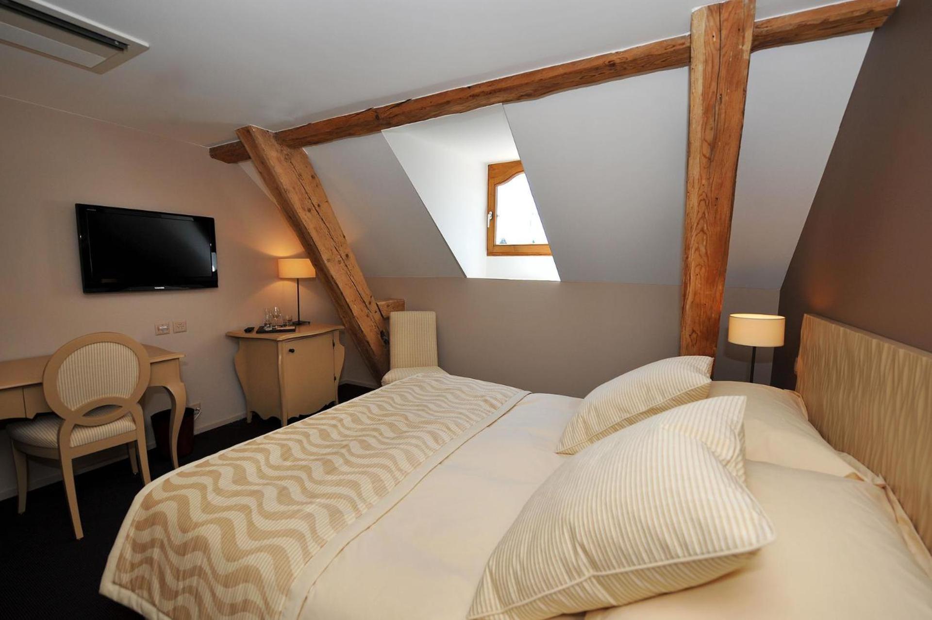Hostellerie Le Petit Manoir Morges Bagian luar foto