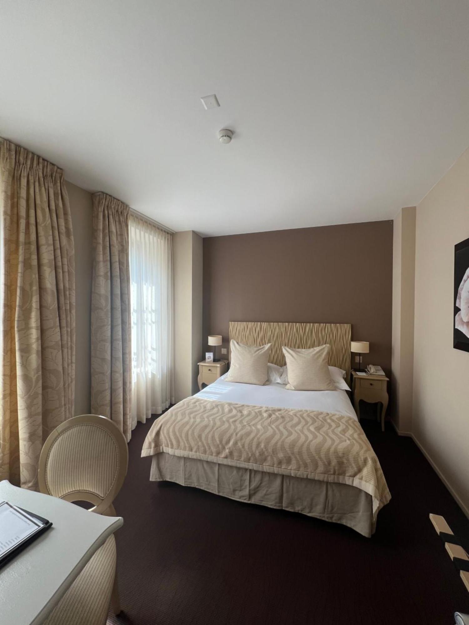 Hostellerie Le Petit Manoir Morges Bagian luar foto