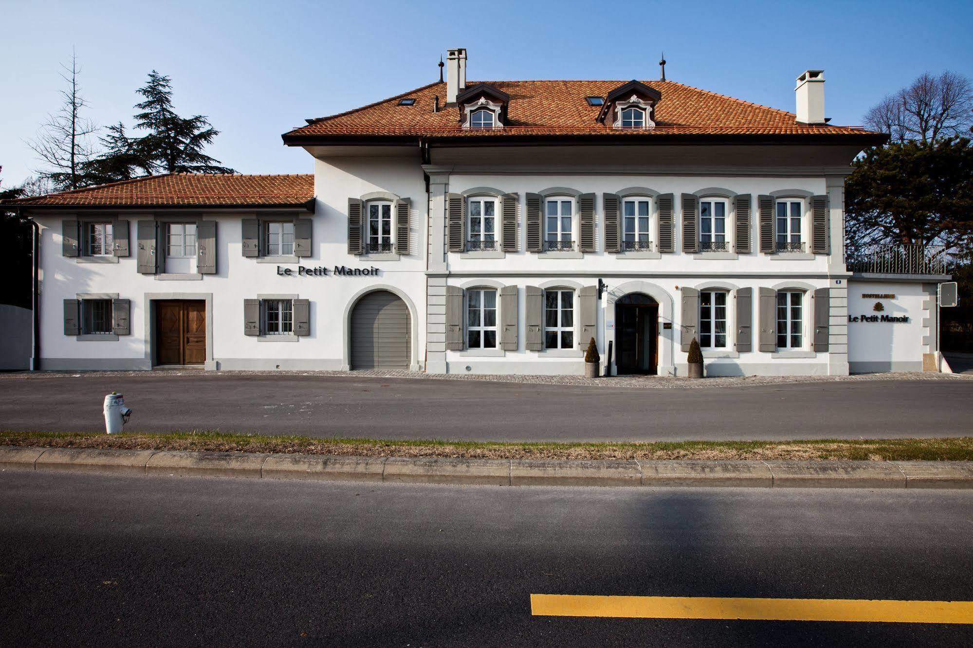 Hostellerie Le Petit Manoir Morges Bagian luar foto